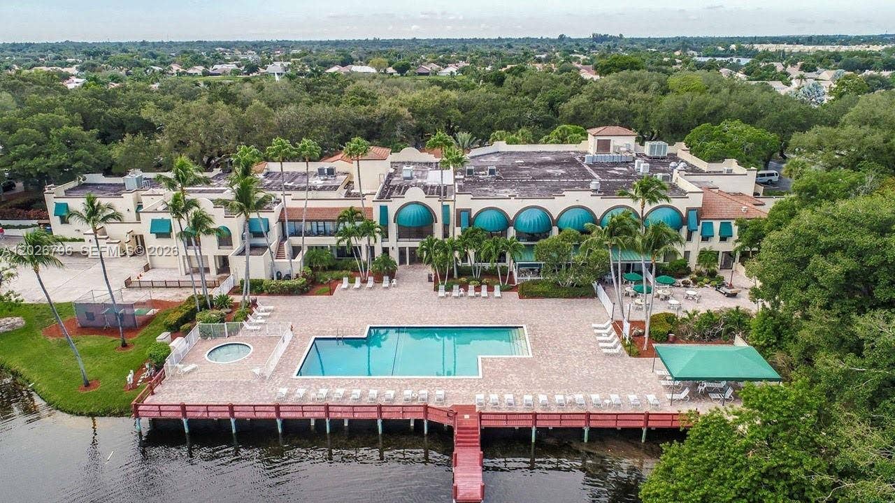 1705 Whitehall Drive, #304, Davie, Davie, FL 33324 Photo 19