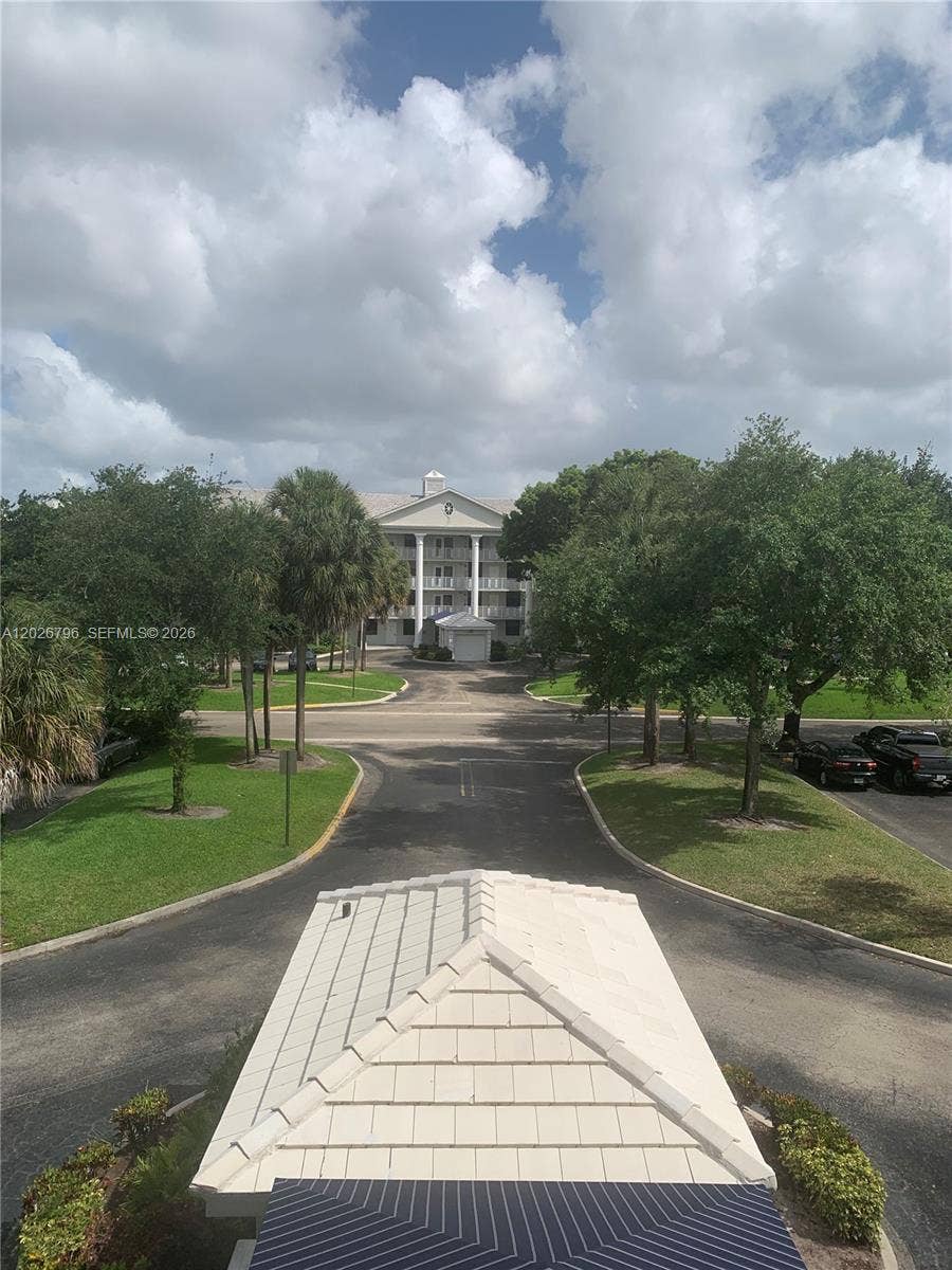 1705 Whitehall Drive, #304, Davie, Davie, FL 33324 Photo 17