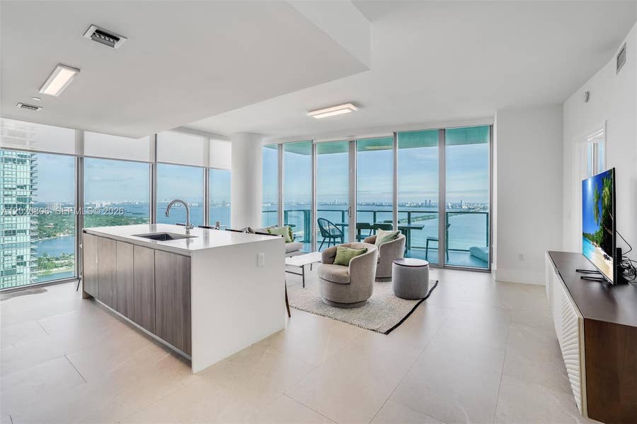 Property photo for 2900 NE 7th Avenue, #3702, Miami, FL