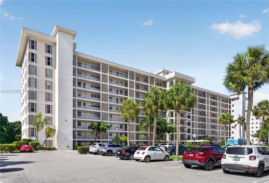 Property photo for Pompano Beach, FL