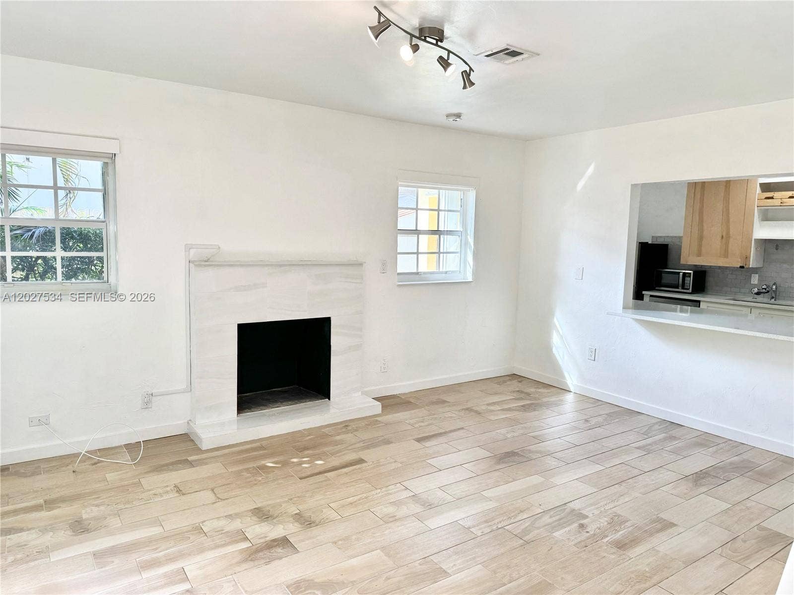 406 SE 11th Court, #2, Fort Lauderdale, Fort Lauderdale, FL 33316 Photo 2