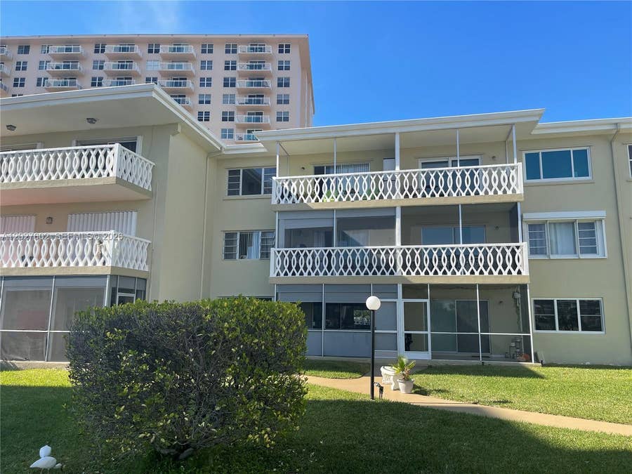 Property photo for 450 Golden Isles Drive, #1H, Hallandale Beach, FL