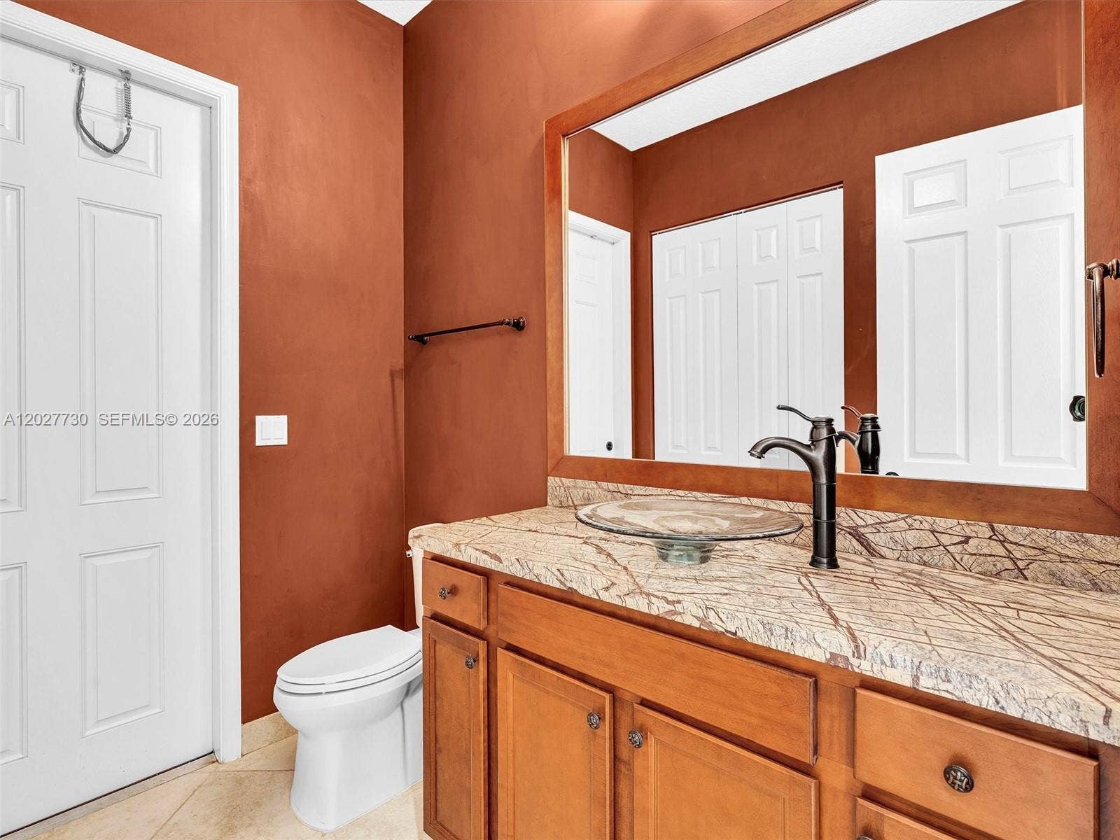 8420 NW 33rd Street, Cooper City, FL 33024 Cabana Bath