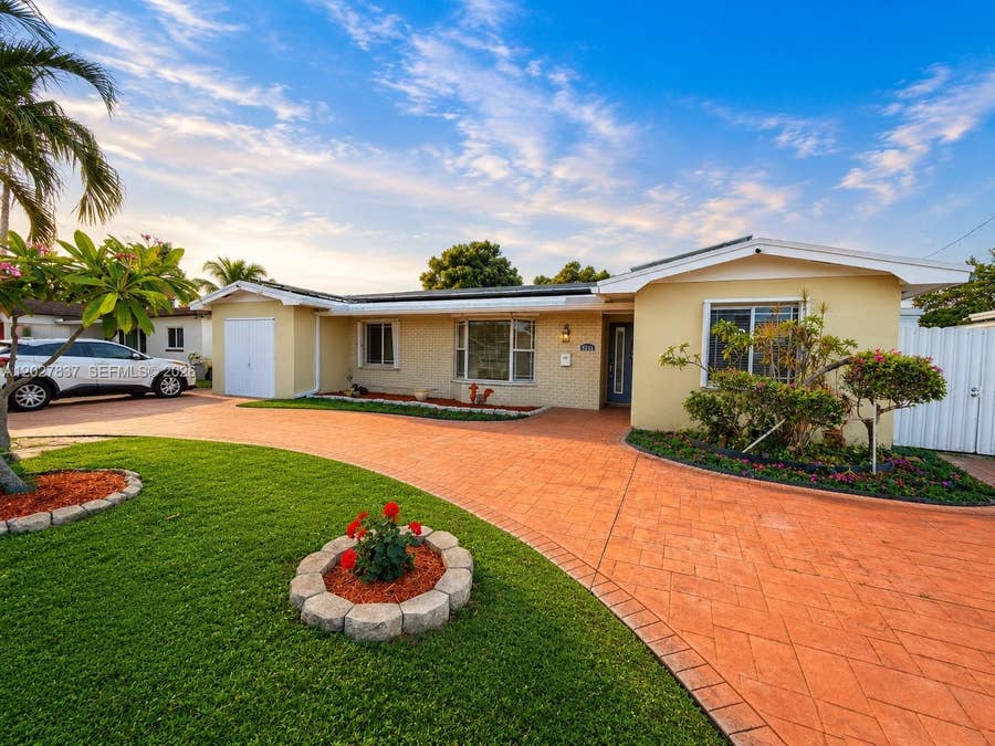 Property photo for 7513 Grant Court, #., Hollywood, FL