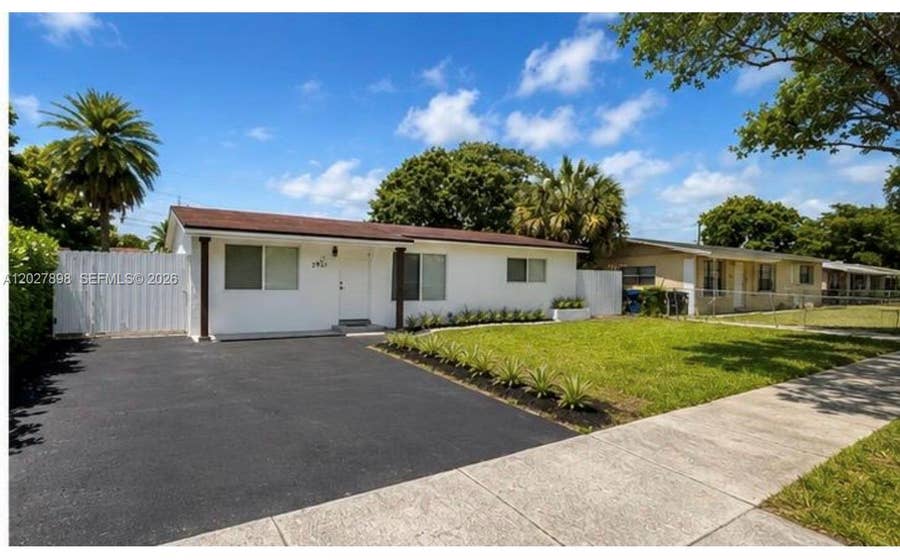 Property photo for 2931 NW 21st Street, Fort Lauderdale, FL