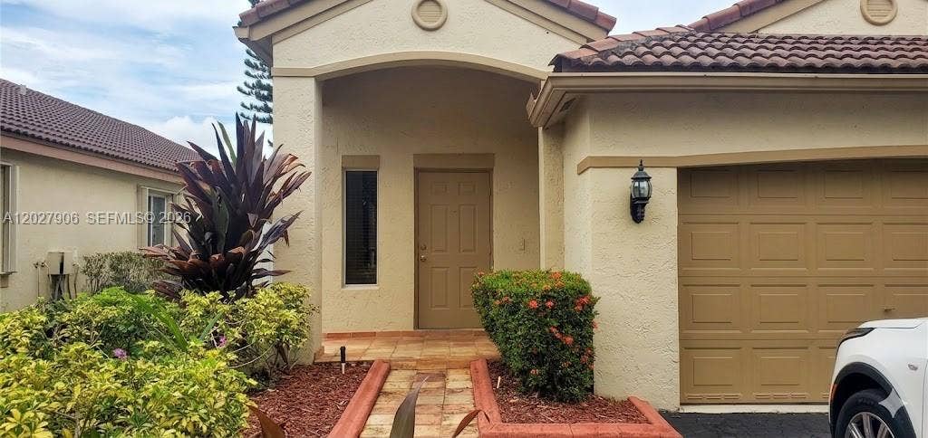 1455 Mira Vista Circle, Weston, FL 33327 Photo 1
