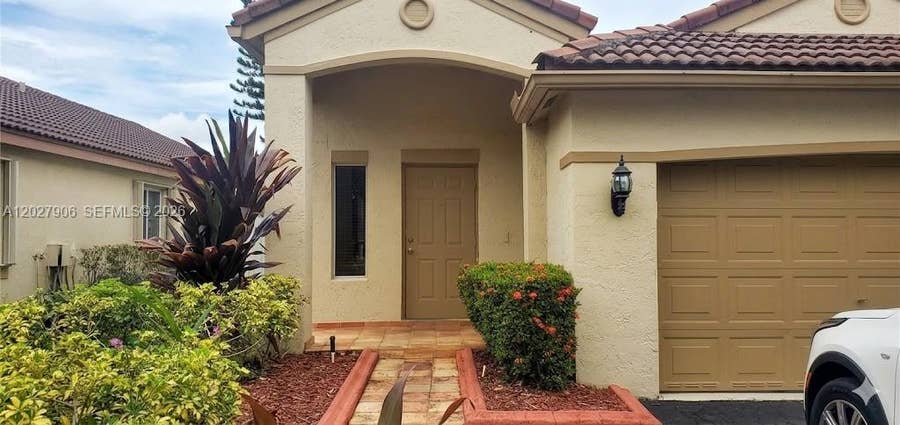 Property photo for 1455 Mira Vista Circle, Weston, FL