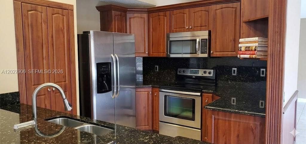 1455 Mira Vista Circle, Weston, FL 33327 Photo 7