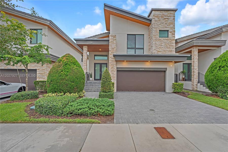 Property photo for 10250 NW 76th Terrace, Doral, FL