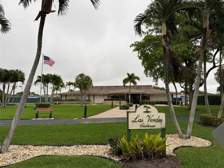 Property photo for 5220 Las Verdes Circle, #114, Delray Beach, FL