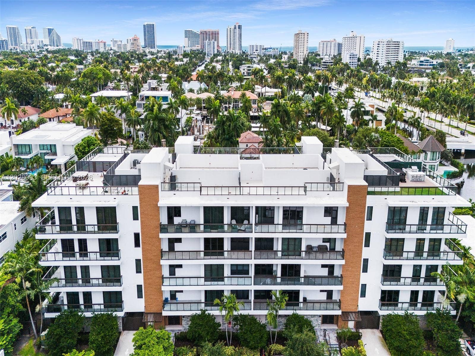 30 Isle Of Venice Drive, #403, Fort Lauderdale, FL 33301 Photo 2