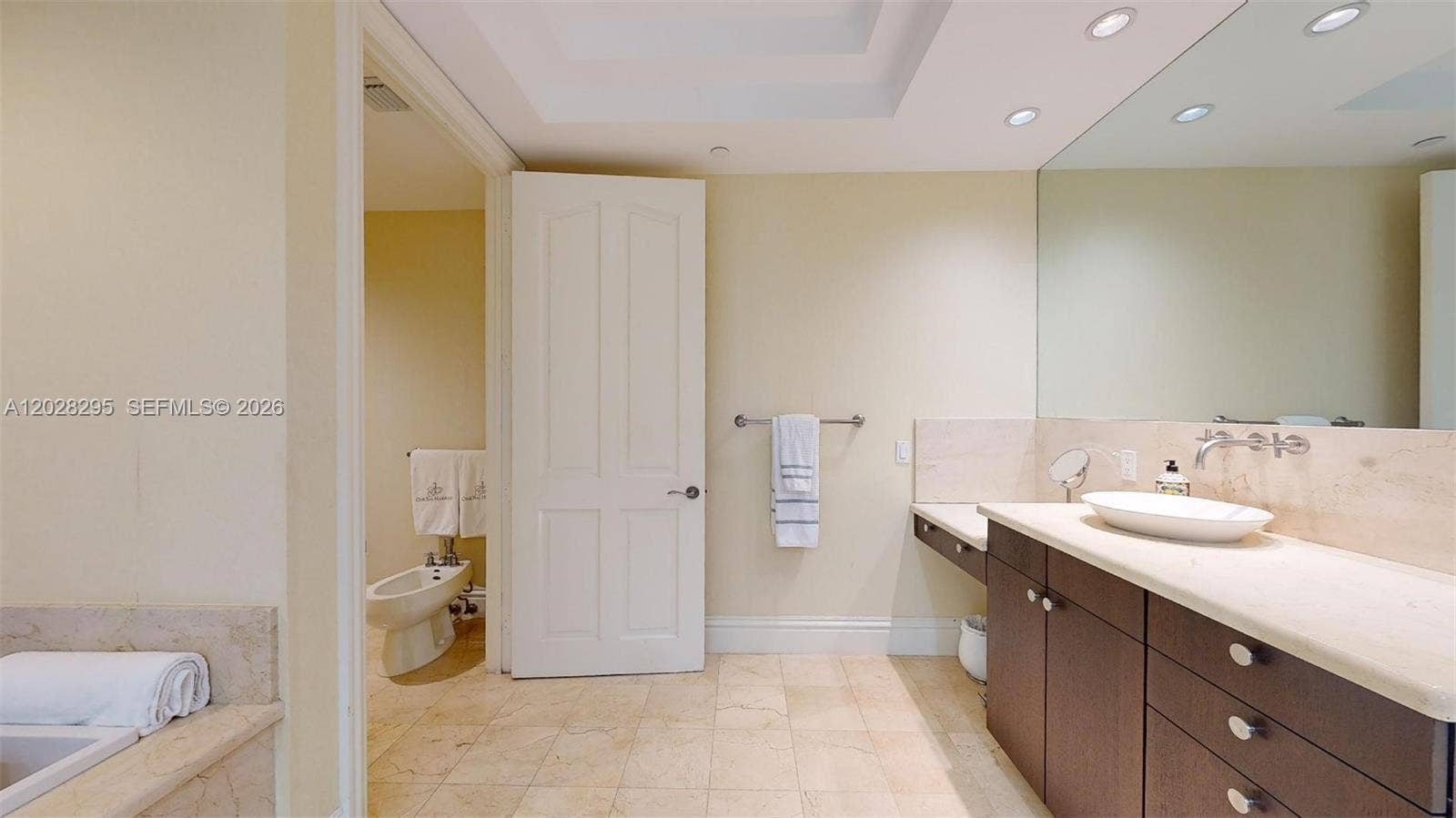 10295 Collins Avenue, #205, Bal Harbour, Bal Harbour, FL 33154 Primary bathroom