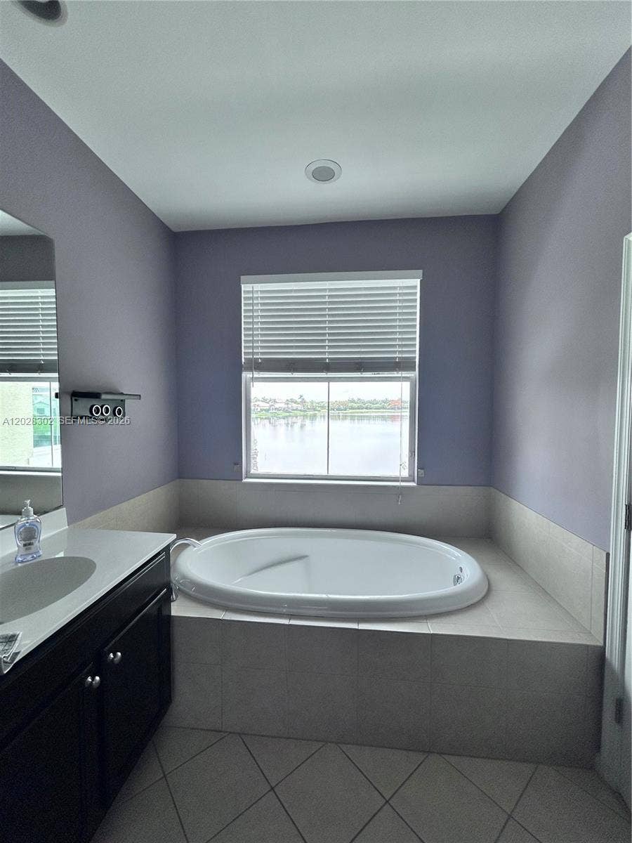 3057 Tortola Way, Hollywood, FL 33024 Photo 46