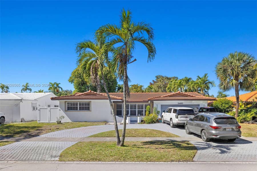 Property photo for 3460 N 46th Avenue, Hollywood, FL