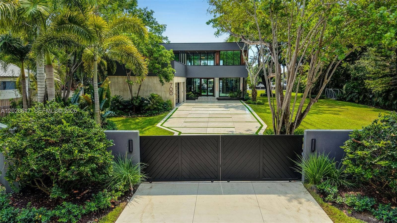 700 SW & 710 12th Avenue, Fort Lauderdale, FL 33312 Photo 4