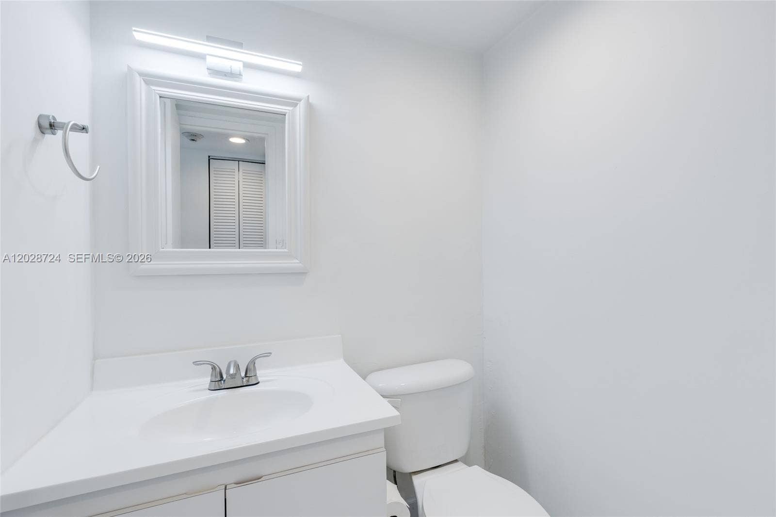 100 Bayview Drive, #1102, Sunny Isles Beach, Sunny Isles Beach, FL 33160 Photo 19