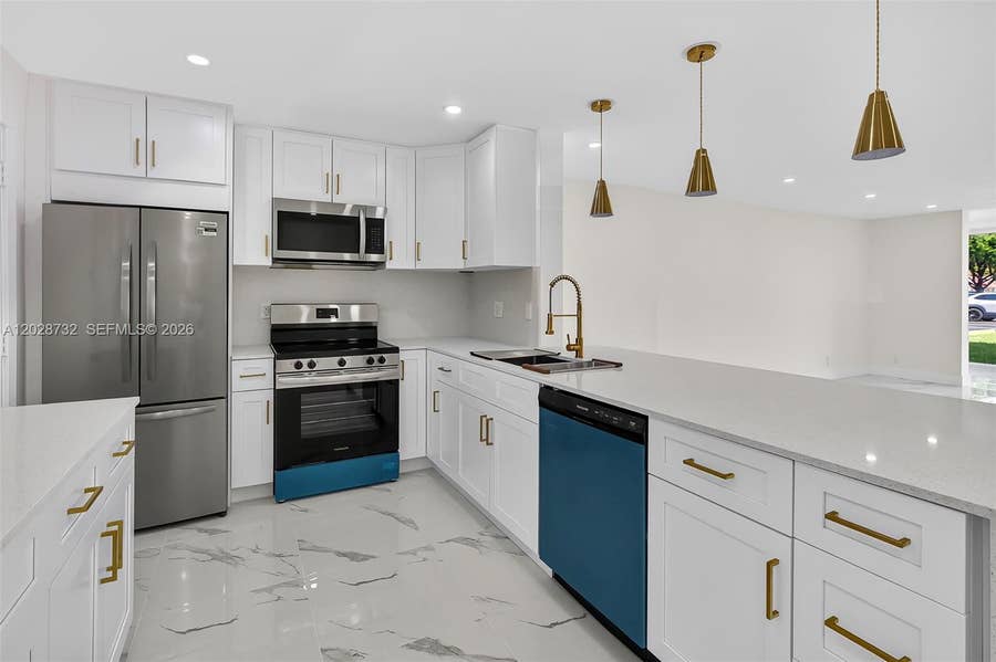 Property photo for 201 SE 11th Terrace, #102, Dania Beach, FL