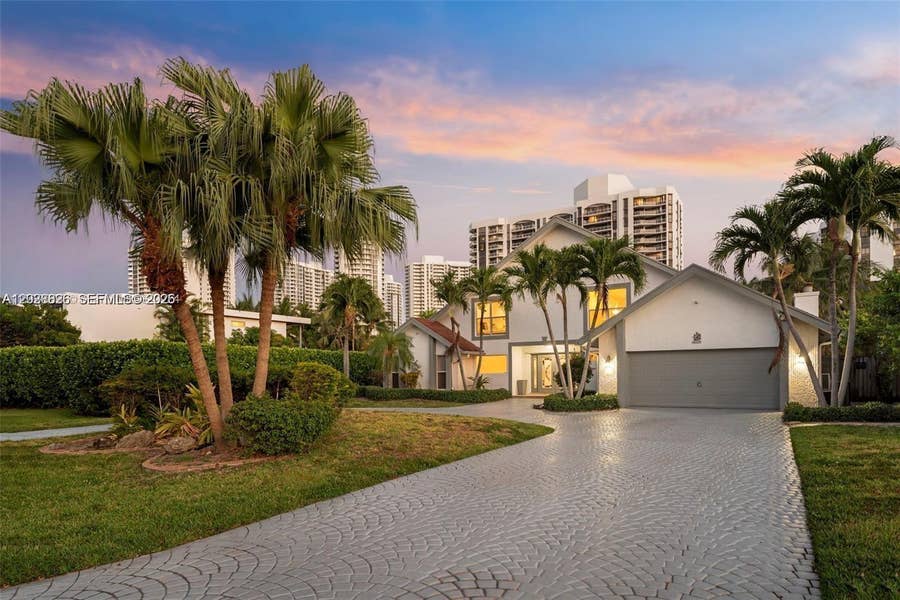 Property photo for 413 Holiday Drive, Hallandale Beach, FL