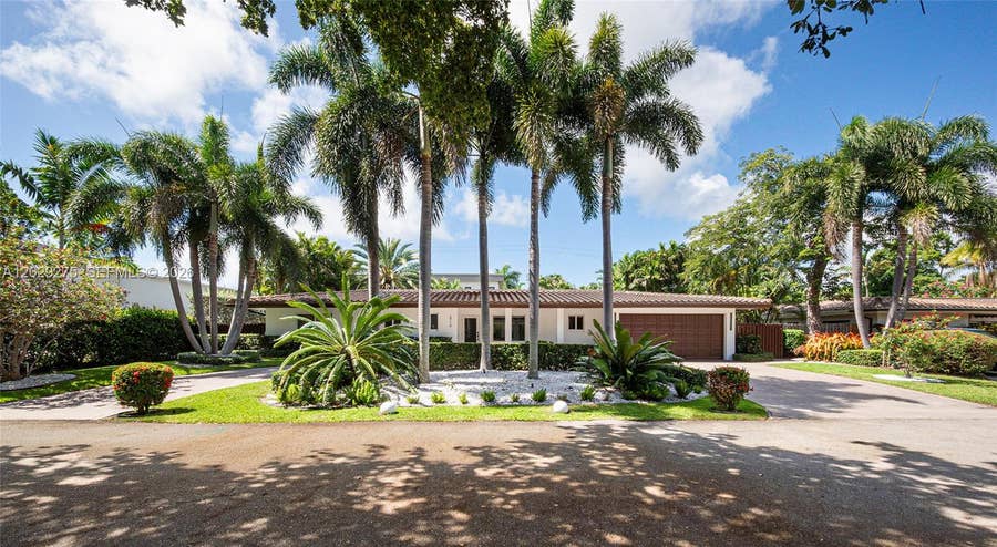 Property photo for 2716 NE 29th Court, Fort Lauderdale, FL