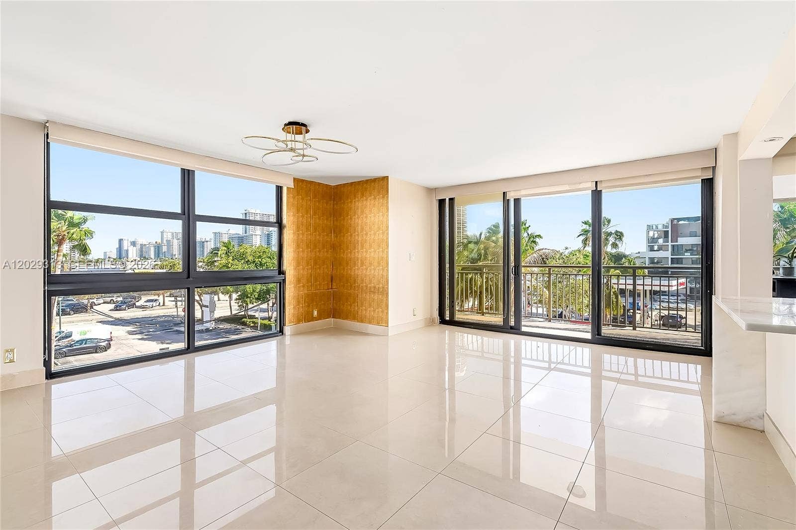 3031 N Ocean Boulevard, #406, Fort Lauderdale, Fort Lauderdale, FL 33308 Photo 2