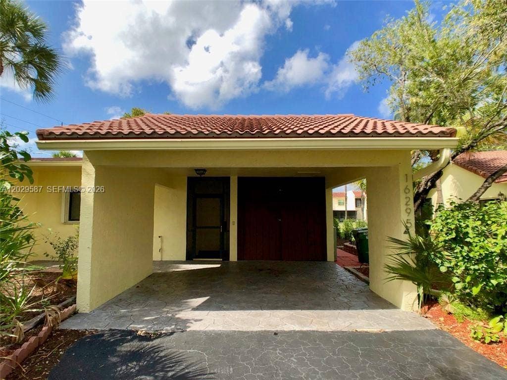 16295 Laurel Drive, #2, Weston, FL 33326 Photo 4