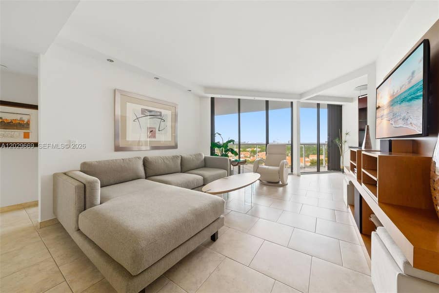 Property photo for 3610 Yacht Club Drive, #1115, Aventura, FL