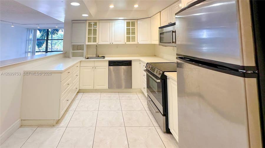 Property photo for 800 Parkview Drive, #323, Hallandale Beach, FL