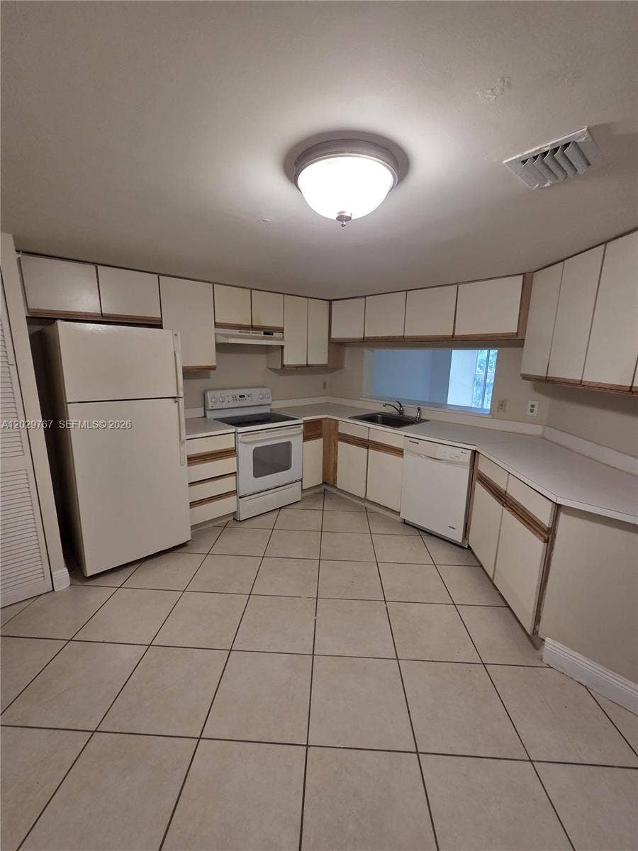 Property photo for 9901 Westview Drive, #337, Coral Springs, FL
