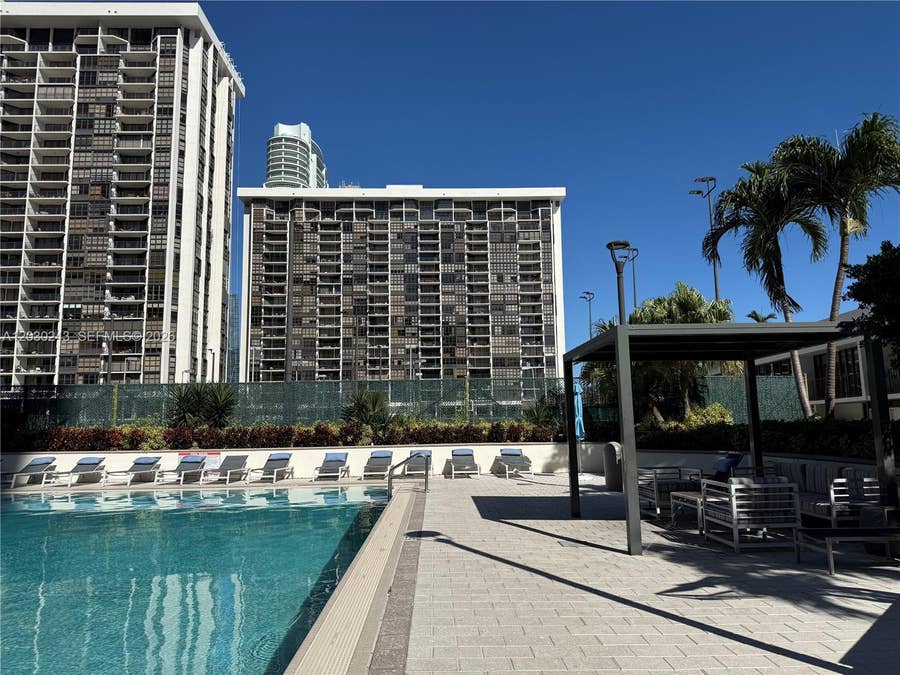 Property photo for 1925 Brickell Avenue, #1403, Miami, FL