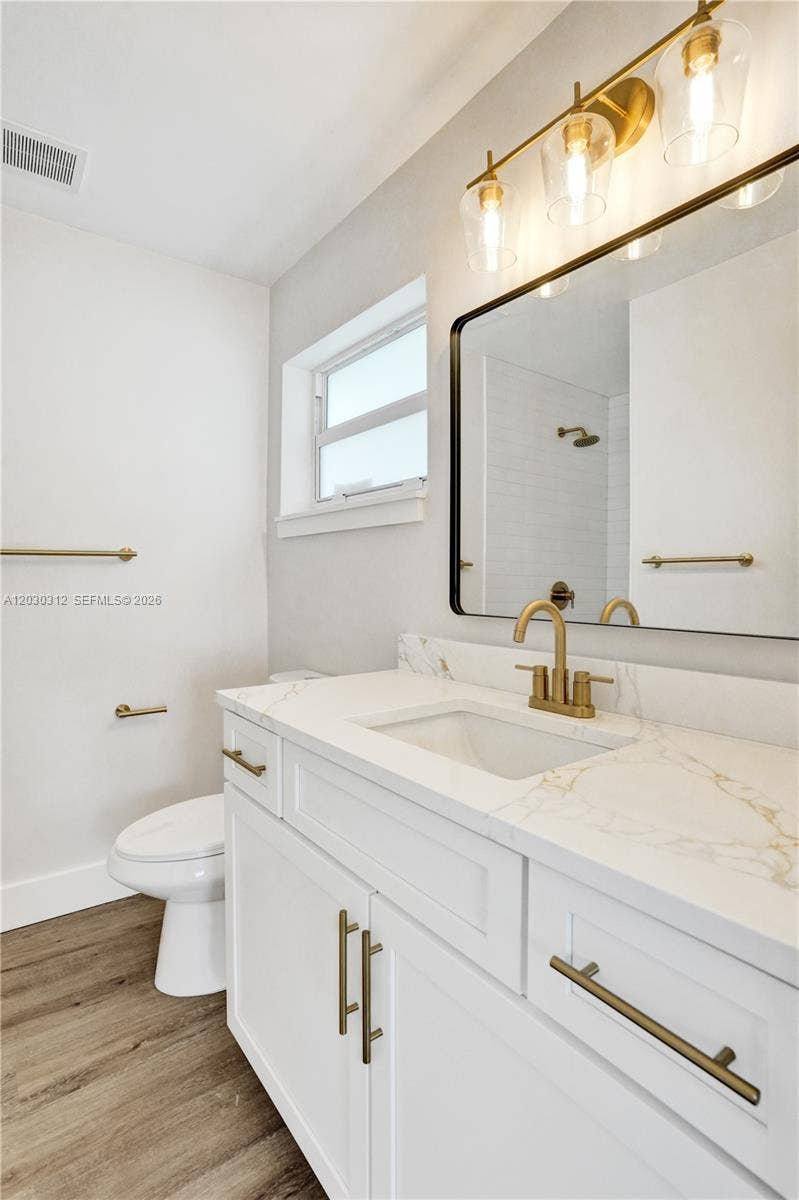 240 NW 25th Court, Pompano Beach, FL 33064 Photo 19