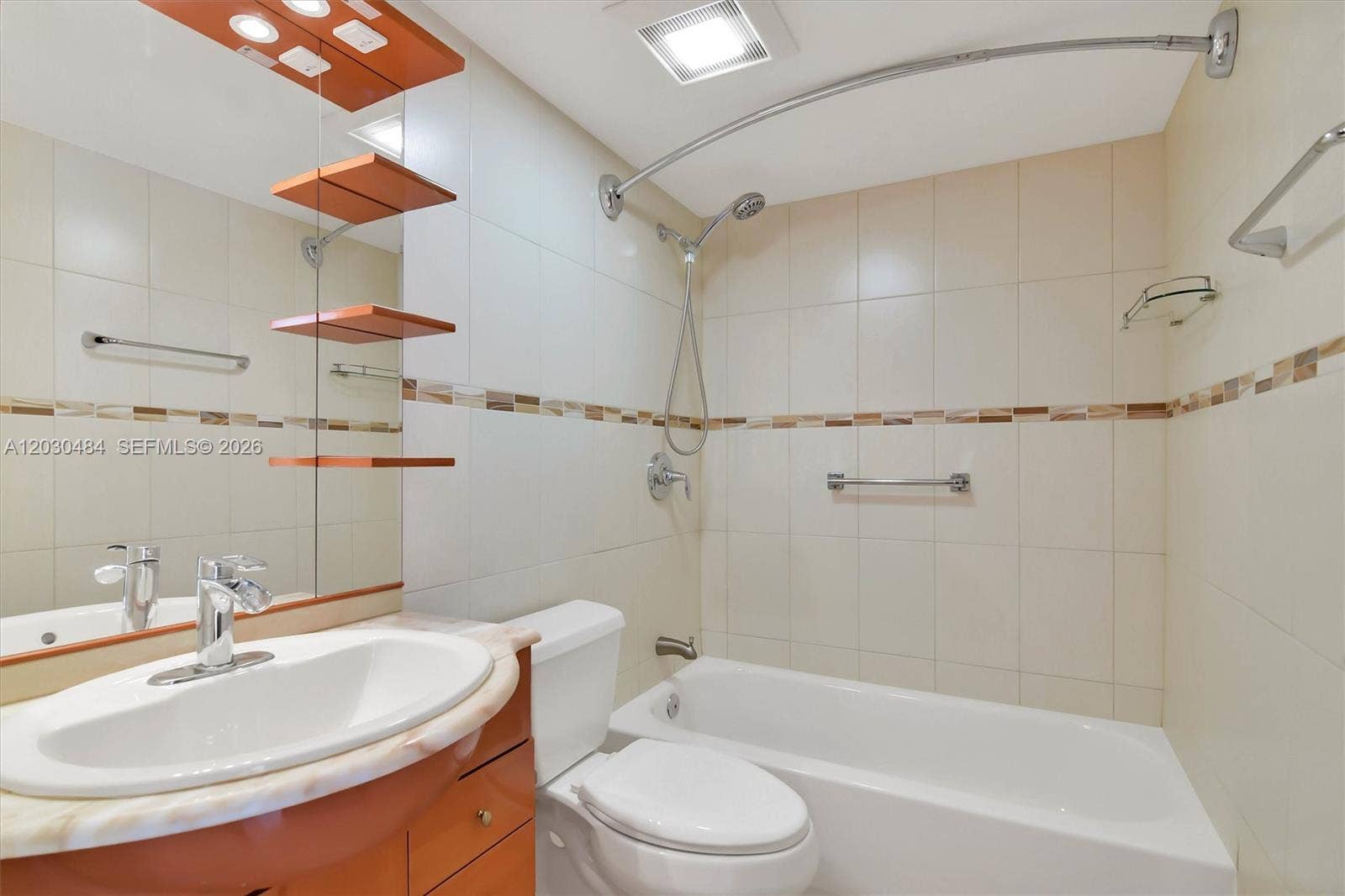 812 NE 26th Avenue, Hallandale Beach, FL 33009 Photo 14