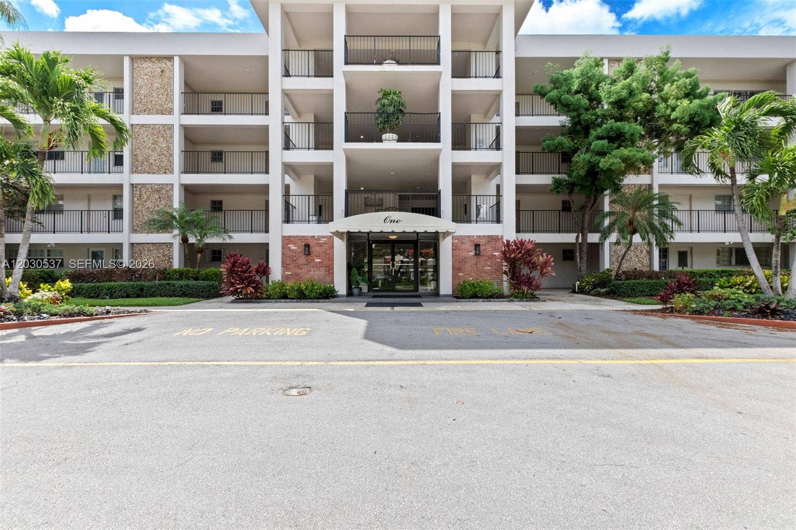 2800 N Palm Aire Drive, #405, Pompano Beach, FL 33069 Photo 1