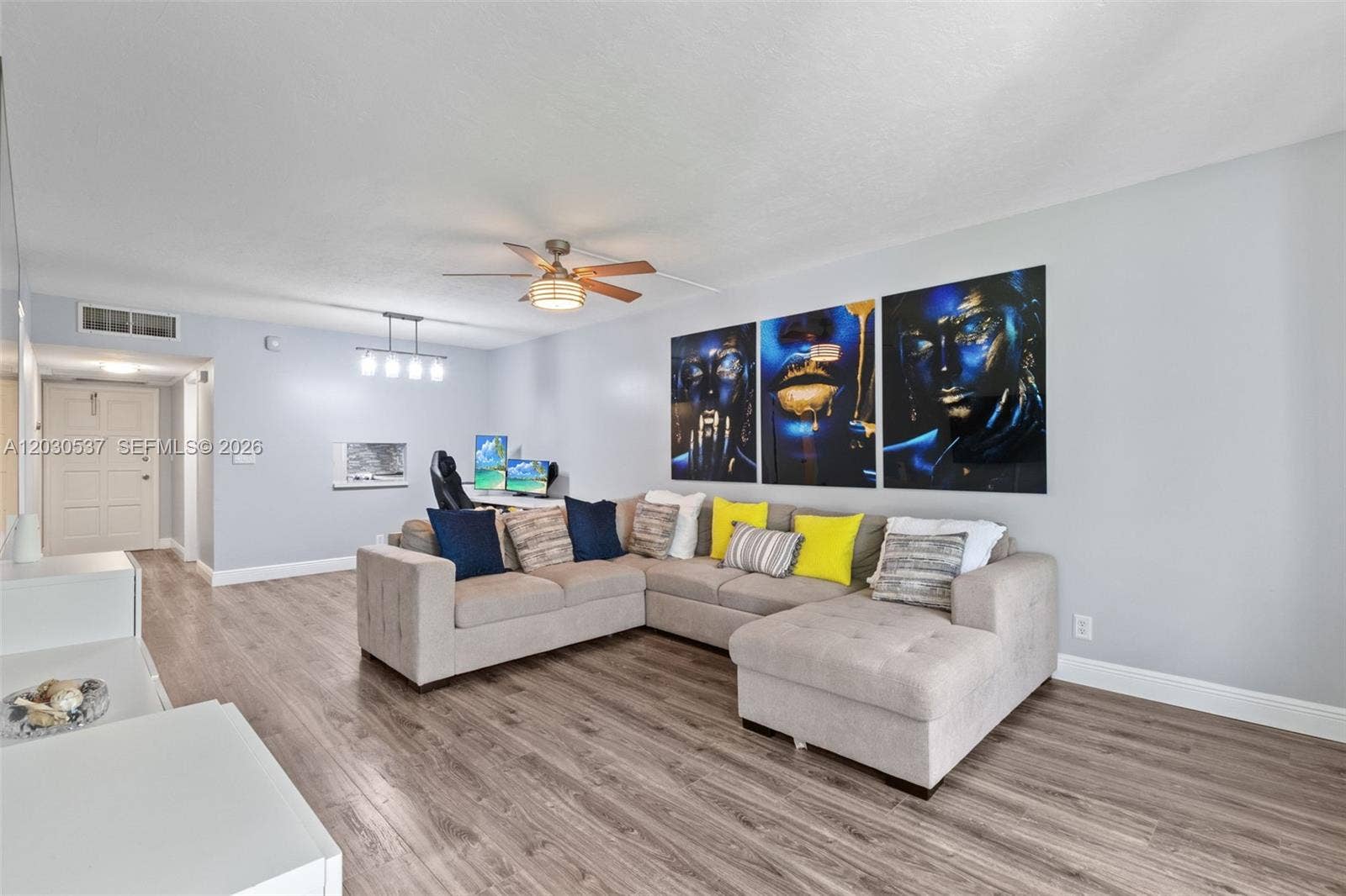 2800 N Palm Aire Drive, #405, Pompano Beach, FL 33069 Photo 10