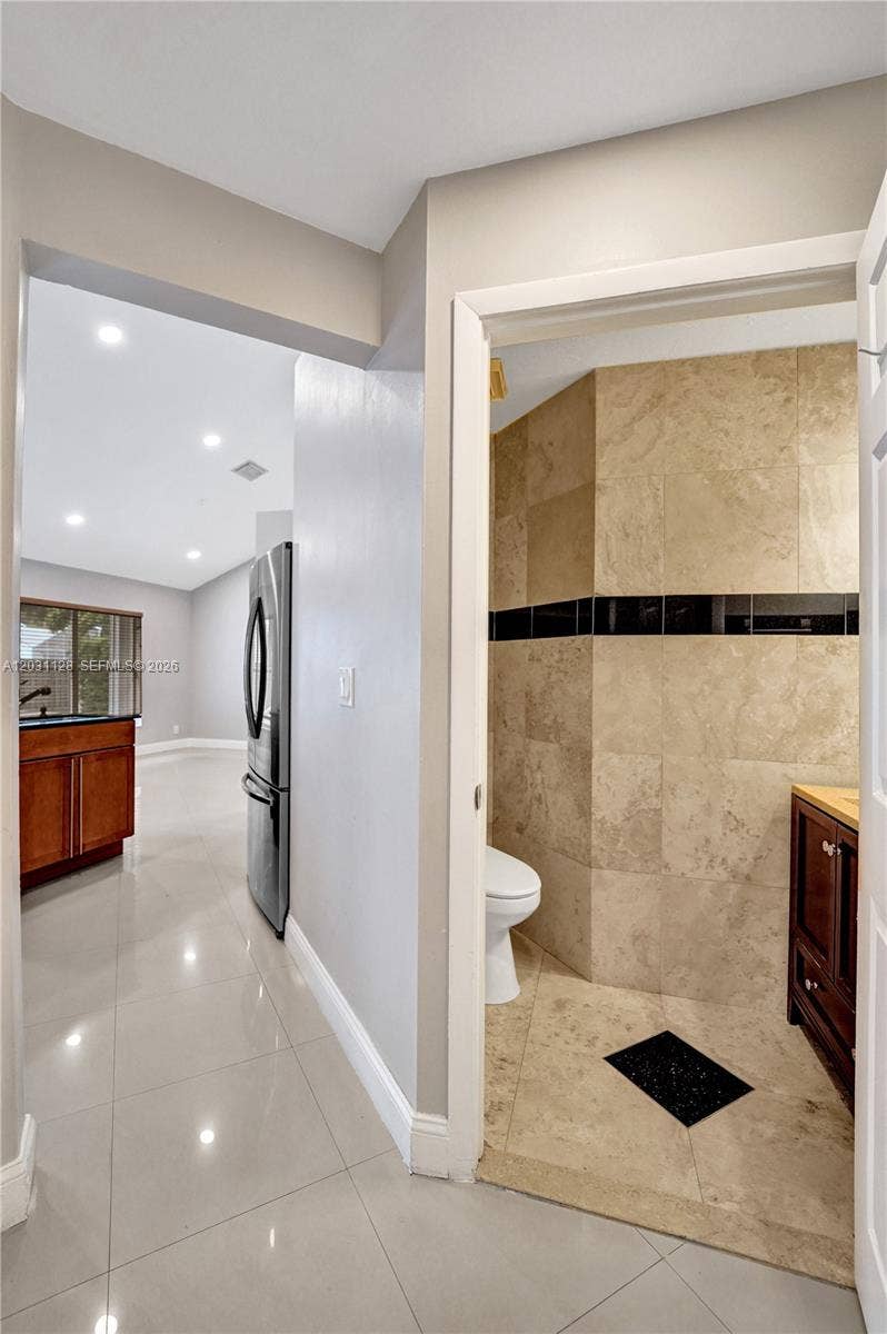 10211 Caracas Street, Cooper City, FL 33026 Photo 10