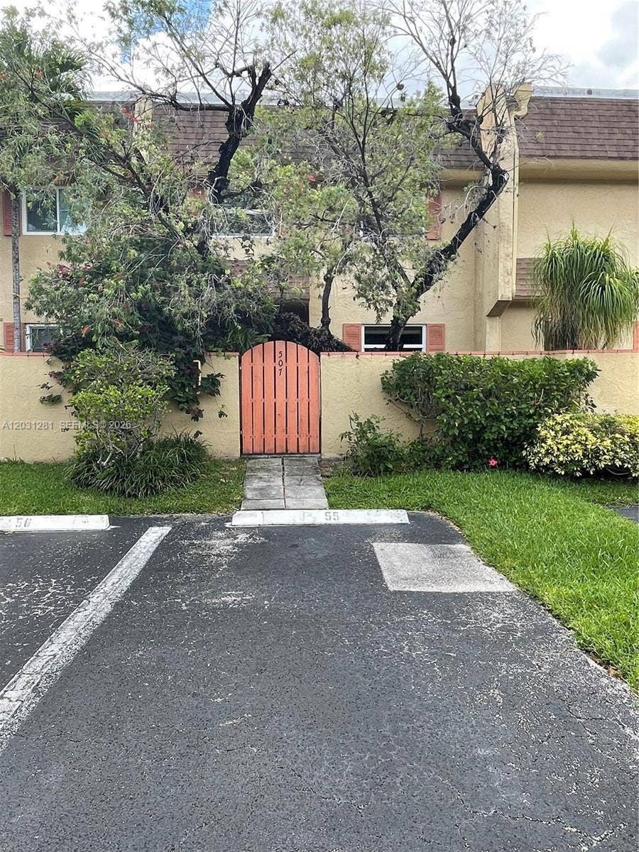 7175 Nova Drive, #507, Davie, Davie, FL 33317 Front entrance