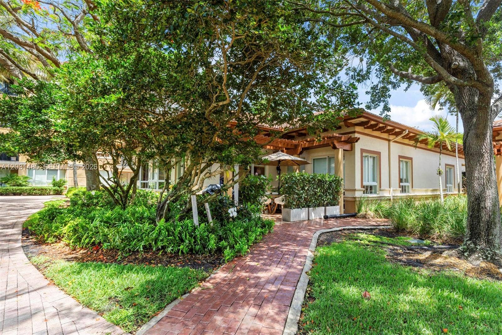 16132 Emerald Estates Drive, Weston, FL 33331 Photo 33