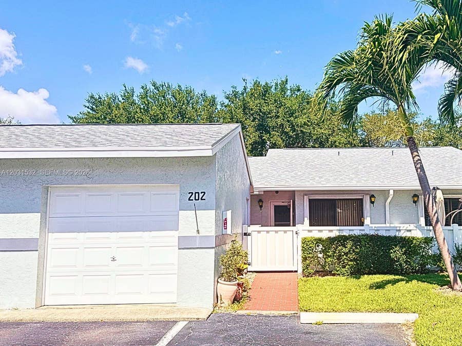 Property photo for 2640 W Gately Drive W, #202, West Palm Beach, FL