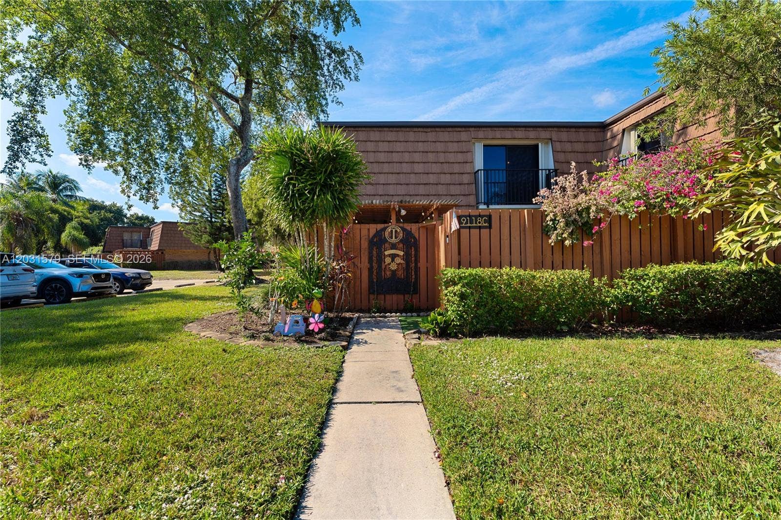 9118c 20th Court, Davie, FL 33324 Photo 2