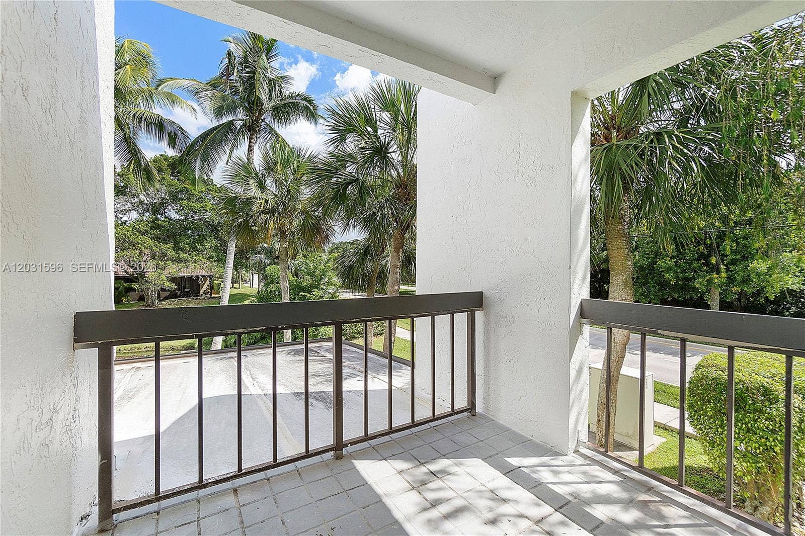 398 Fern Drive, #10-6, Weston, Weston, FL 33326 Photo 39