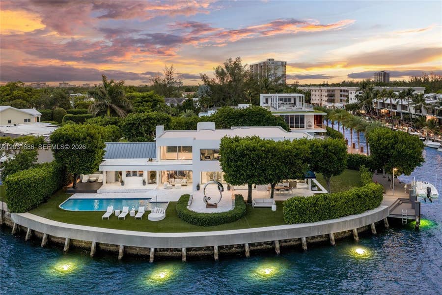 Property photo for 13395 Biscayne Bay Drive, North Miami, FL