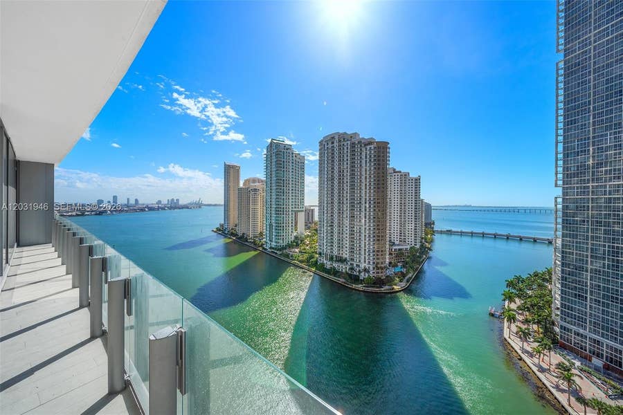 Property photo for 300 Biscayne Blvd Way, #1904C, Miami, FL