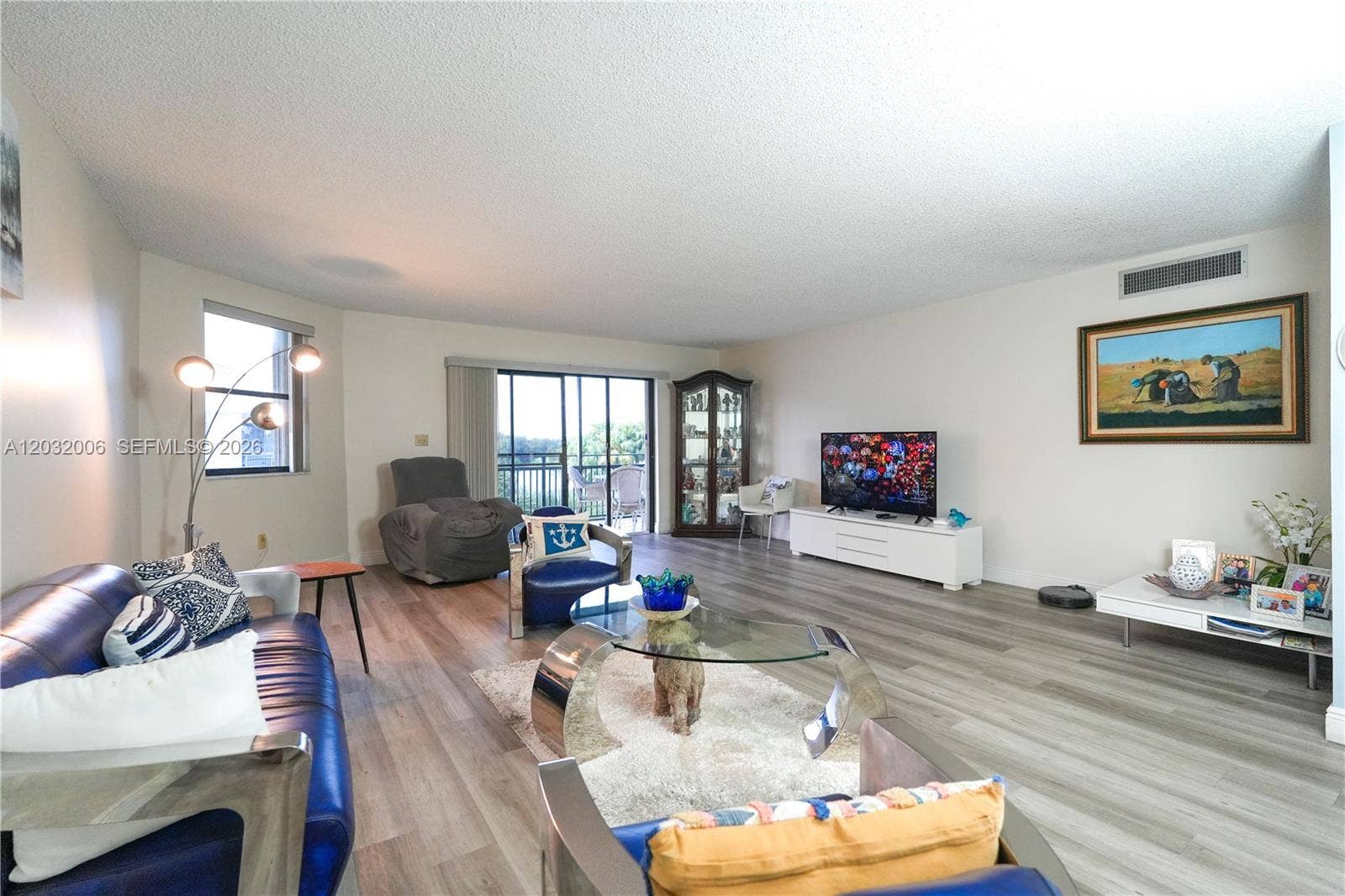 16051 Blatt Boulevard, #401, Weston, FL 33326 Photo 2