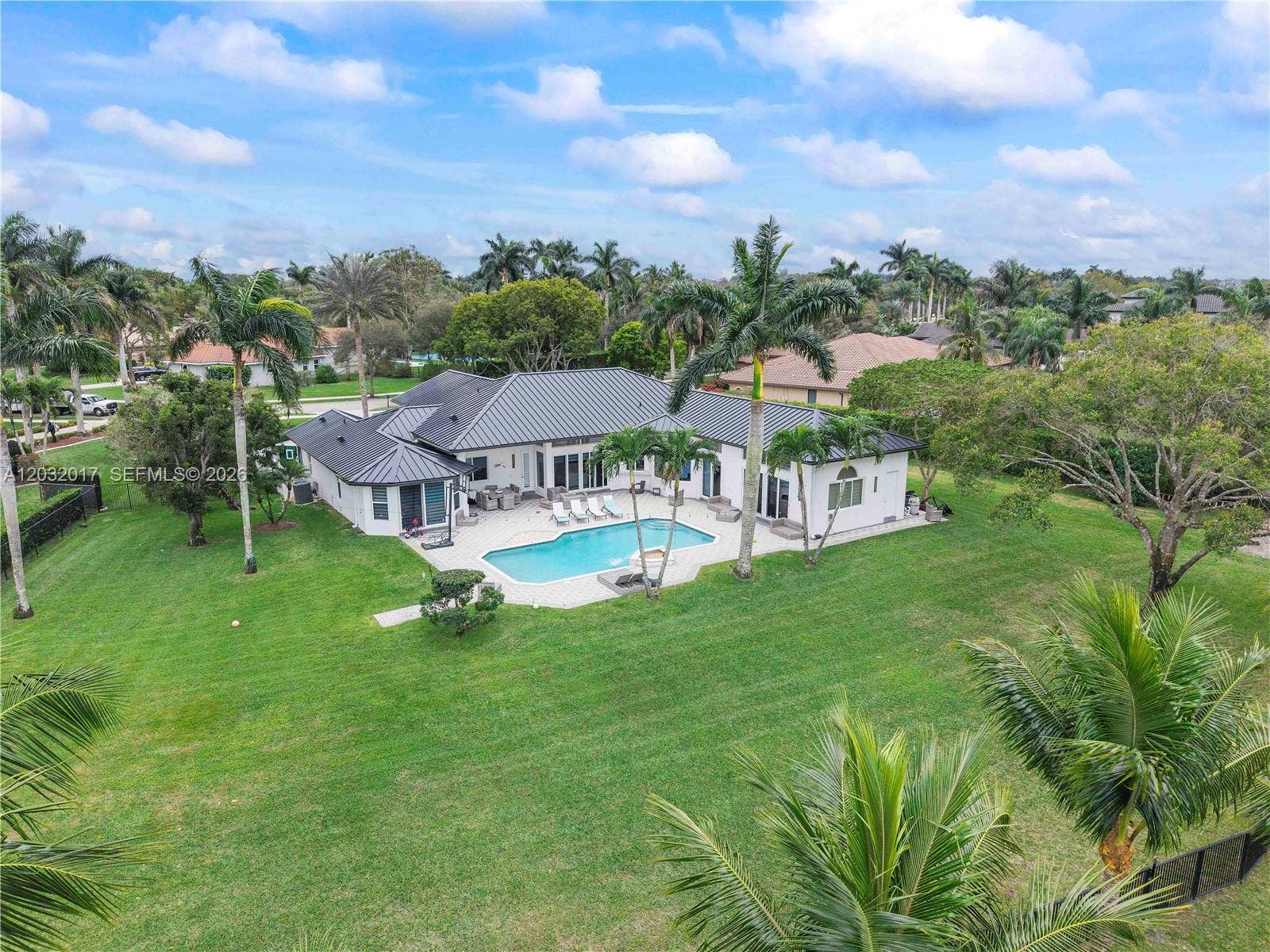 2235 SW 105th Terrace, Davie, FL 33324 Photo 8