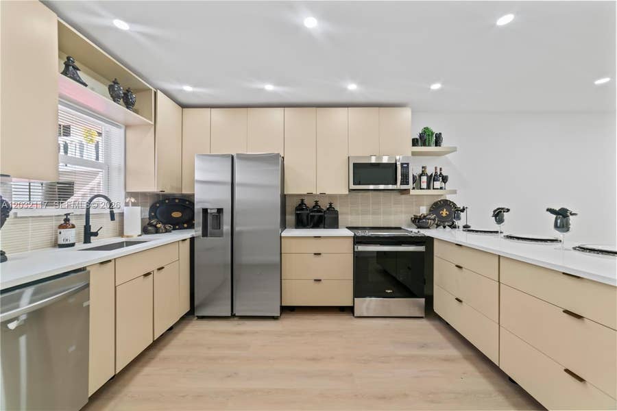 Property photo for 4812 NE 23rd Avenue, #3, Fort Lauderdale, FL