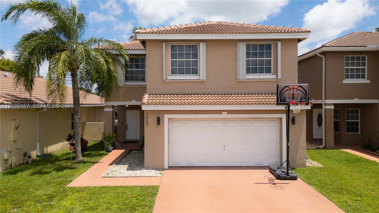 7907 N Silverado Circle, Davie, FL 33024 Photo 1