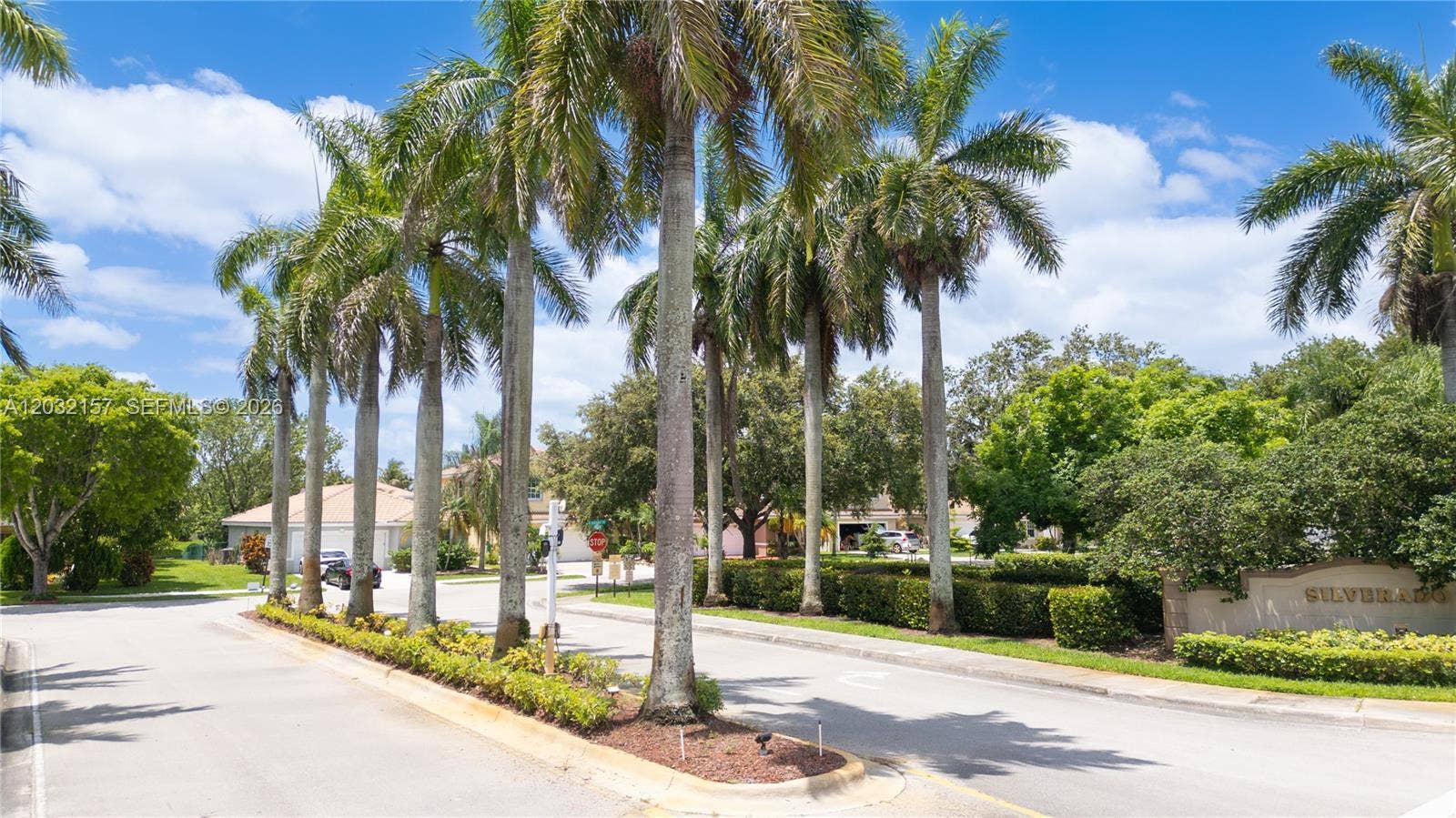 7907 N Silverado Circle, Davie, FL 33024 Community Entrance