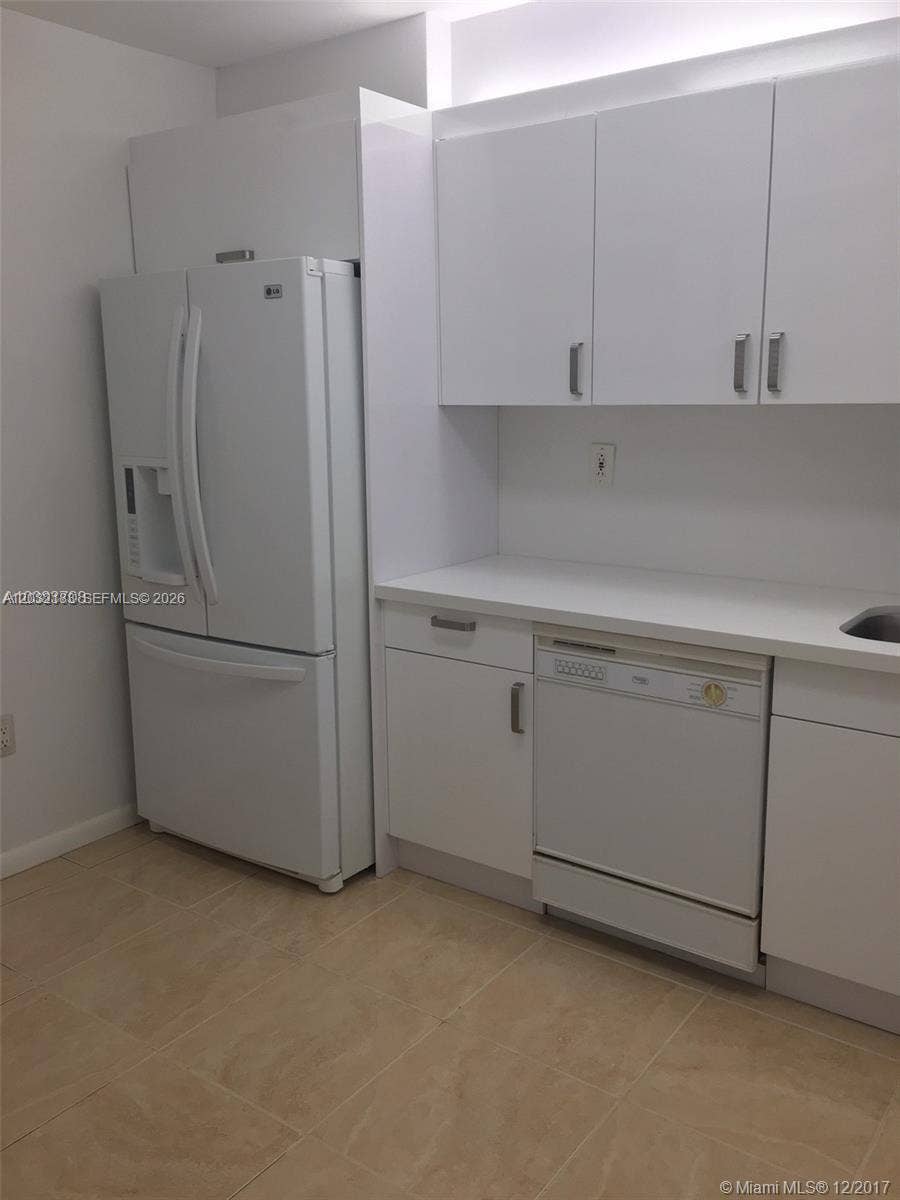 9341 Collins Avenue, #1006, Surfside, Surfside, FL 33154 Photo 5