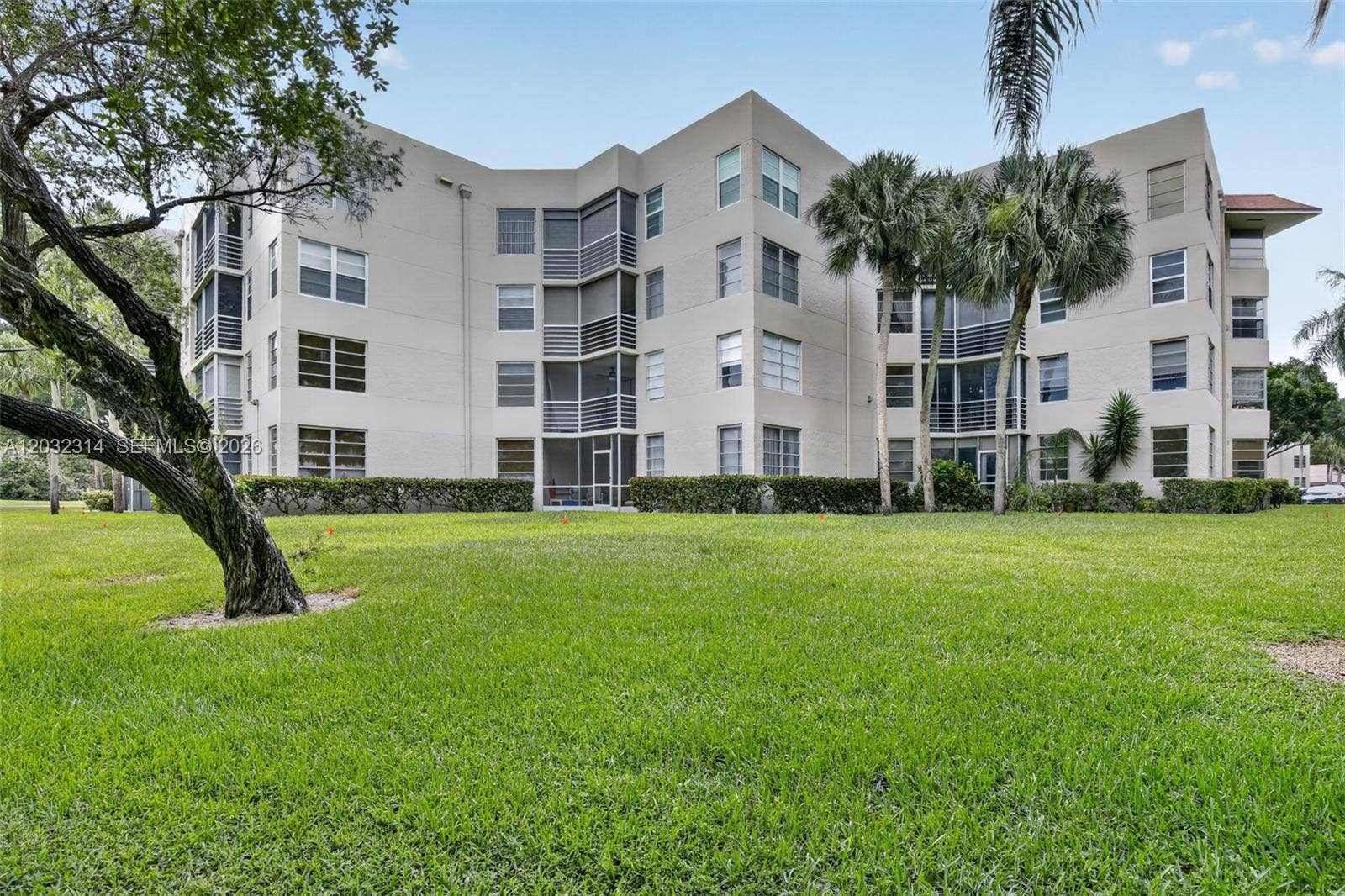 1911 Sabal Palm Drive, #202, Davie, FL 33324 Photo 35