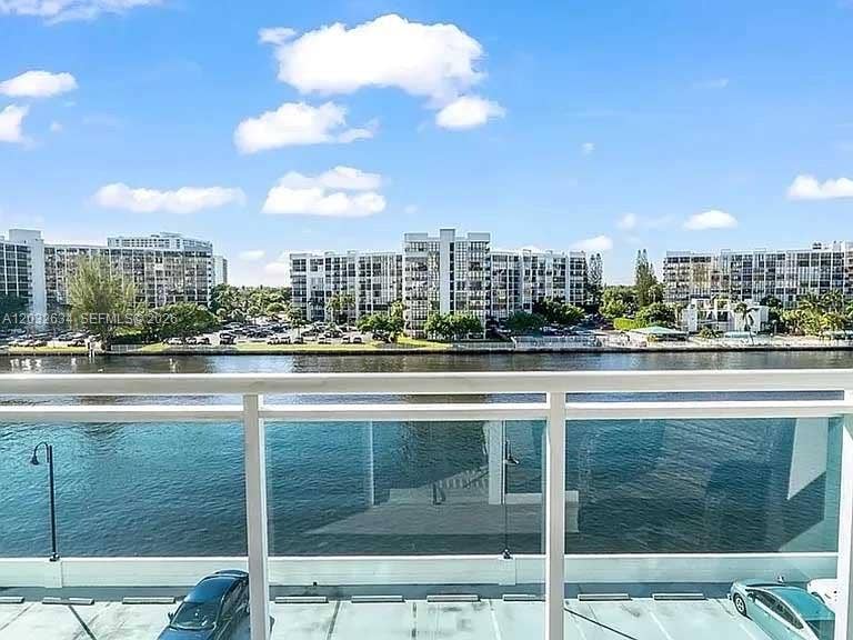 3000 S Ocean Drive, #420, Hollywood, Hollywood, FL 33019 Photo 1