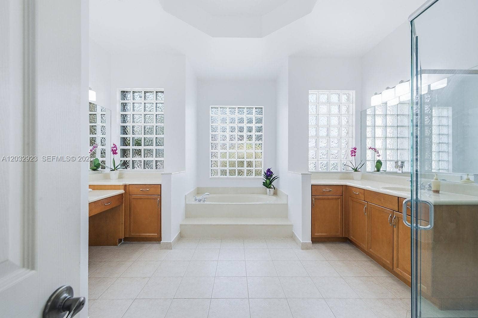 18543 SW 49th Street, Miramar, FL 33029 Master Bathroom downstairs